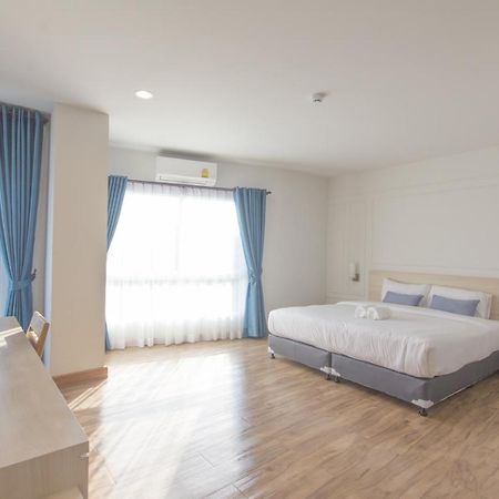 Donchan Grand Hotel Τσιάνγκ Μάι Εξωτερικό φωτογραφία