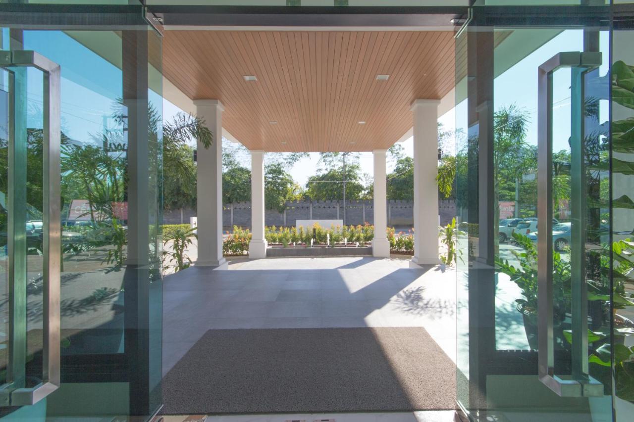 Donchan Grand Hotel Τσιάνγκ Μάι Εξωτερικό φωτογραφία