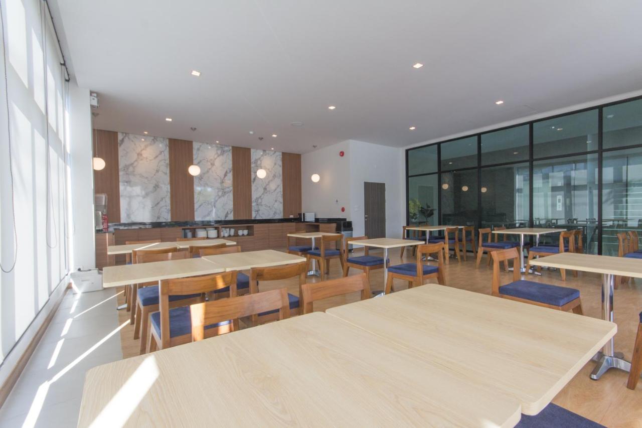 Donchan Grand Hotel Τσιάνγκ Μάι Εξωτερικό φωτογραφία